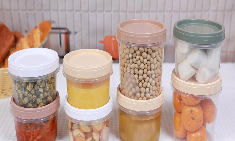 کاربردهای ظروف پلاستیکی درب‌ دار استوانه ‌ای